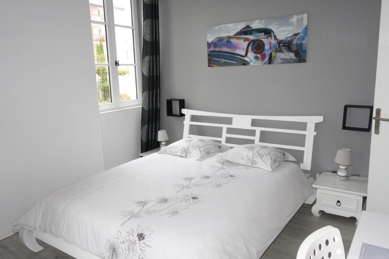 Le Petit Nid Douillet De Jeje Apartment Bayonne Bagian luar foto