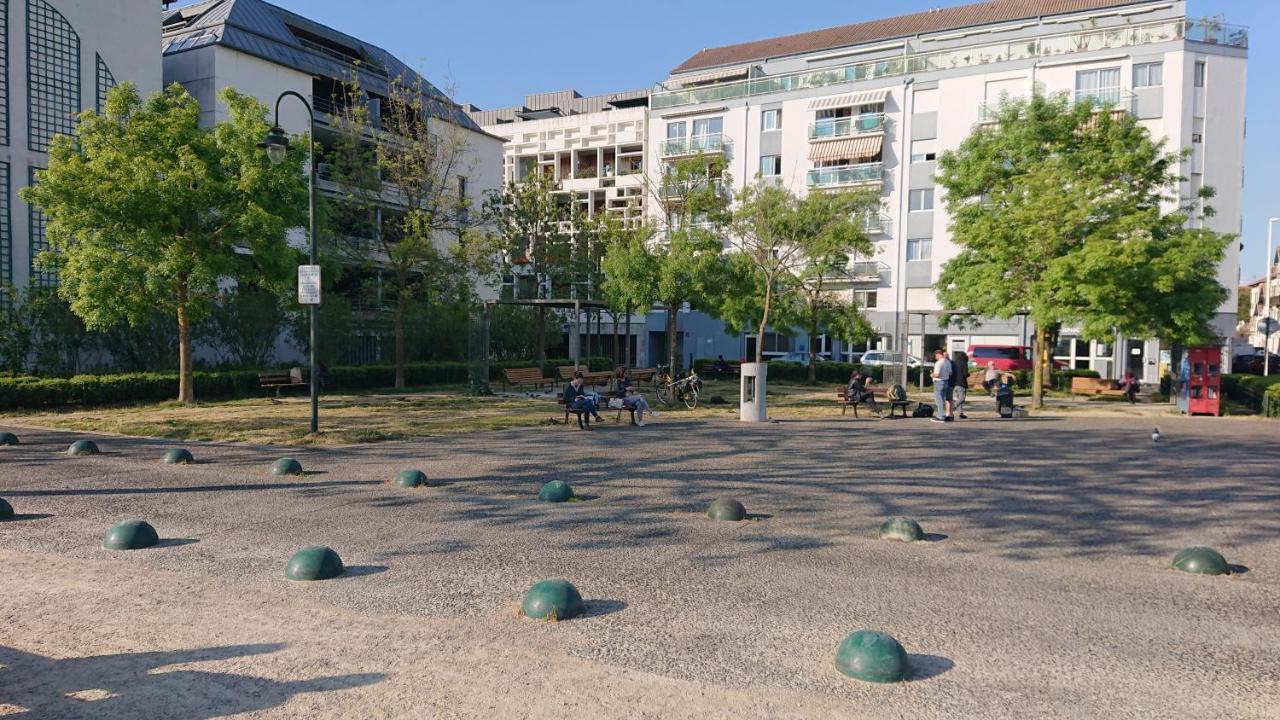 Le Petit Nid Douillet De Jeje Apartment Bayonne Bagian luar foto